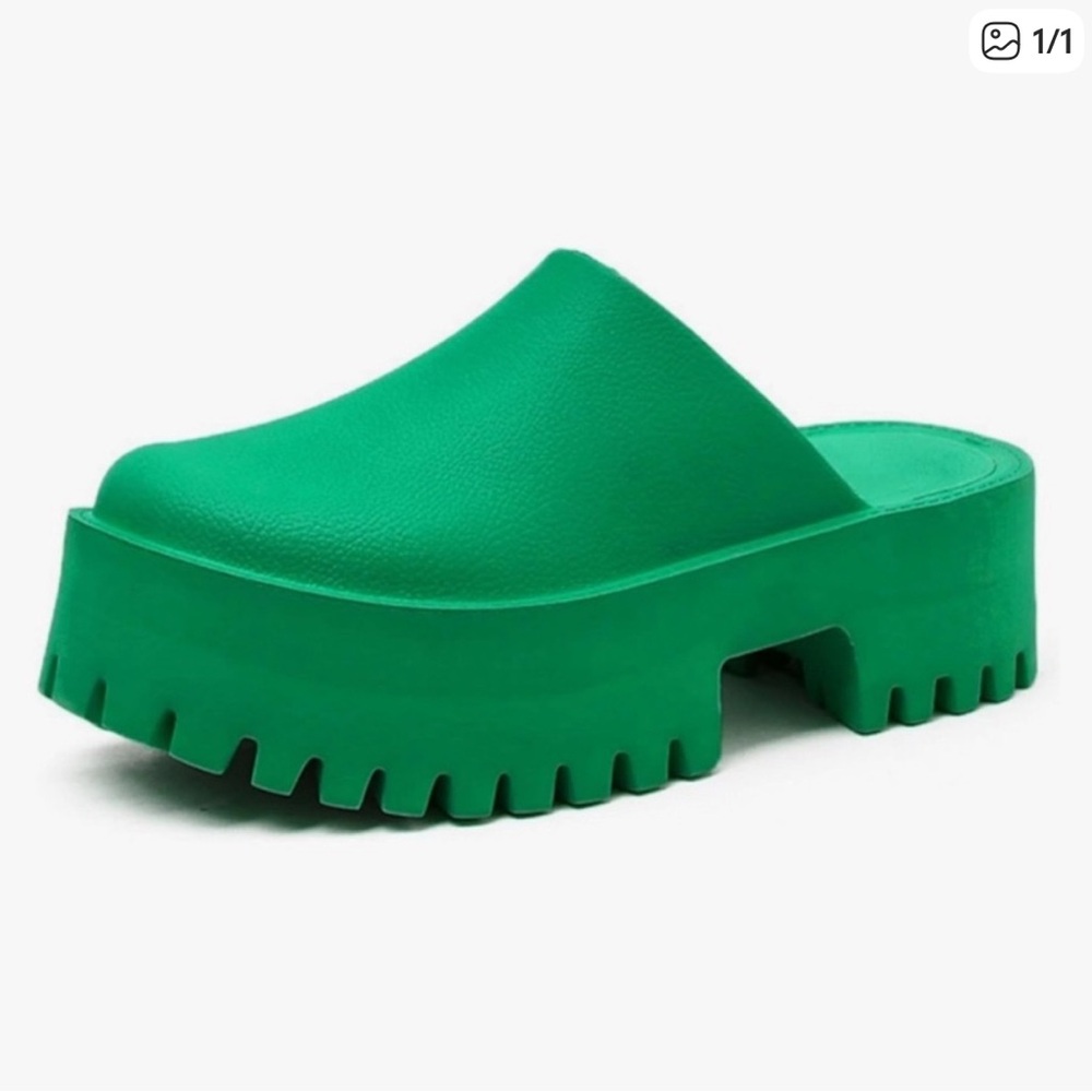 Jeffrey Campbell Vibrant Green Platform Slippers